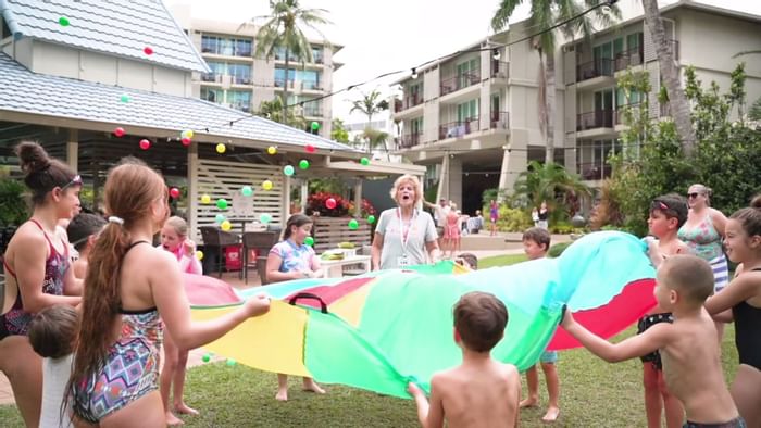 family accommodation cairns kids holiday program