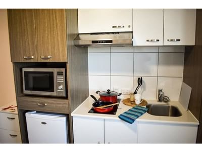 Darwin Studio Premium Deluxe_Kitchen