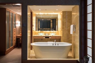 Bathtub & vanity area in Penthouse Suite at Amora Hotel Sydney