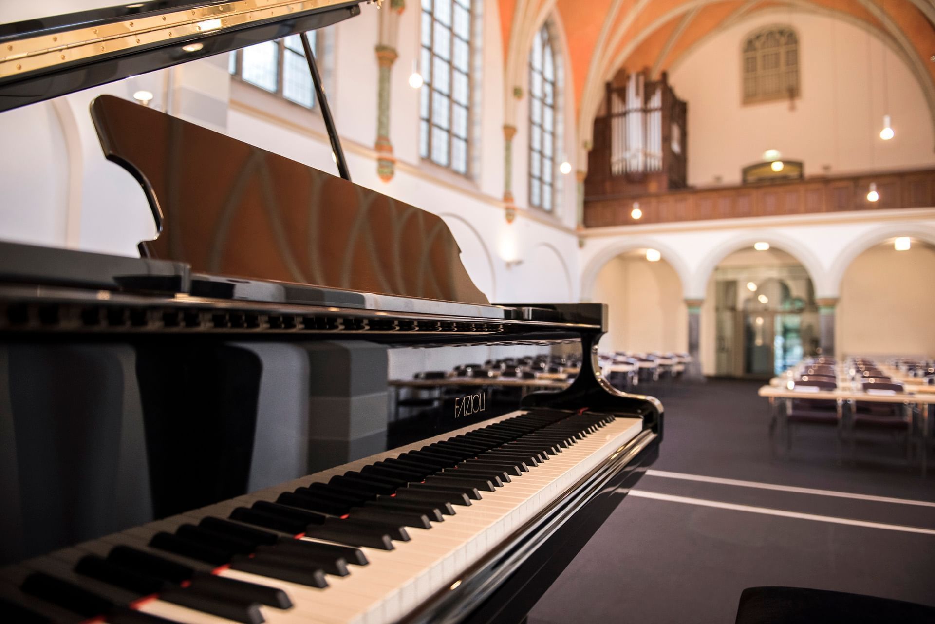 Piano im Hotel Collegium Leoninum, Bonn