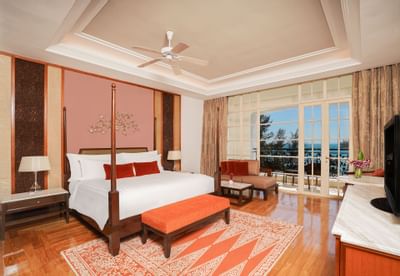 The king bed in Viceory Seaview1 at Danna Langkawi Hotel