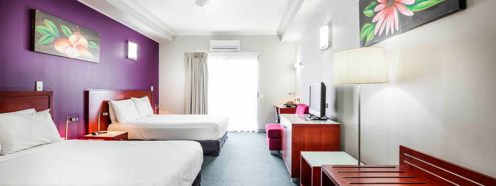 Standard Twin Room with workstation at Novotel Darwin Airport