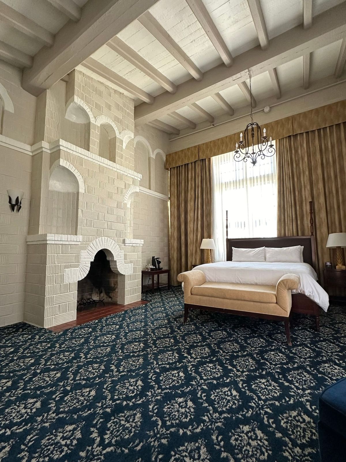 Mission One King - The Mission Inn & Spa Riverside