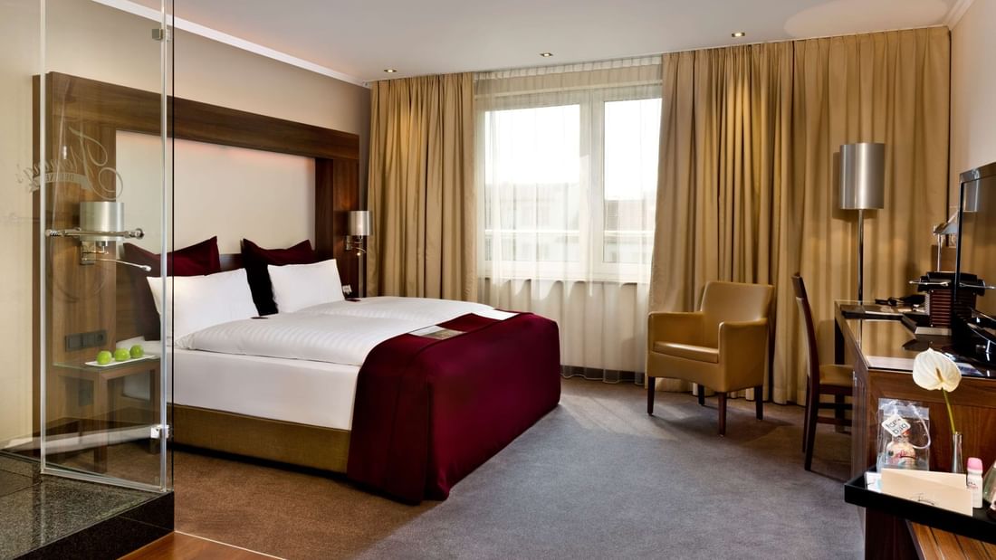 Superior Plus Room with a king bed at Flemings Hotels