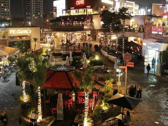 top view of Parque Arauco near NOI Vitacura hotel         