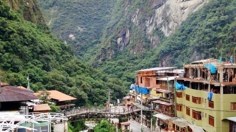 que hacer en aguas calientes cusco peru