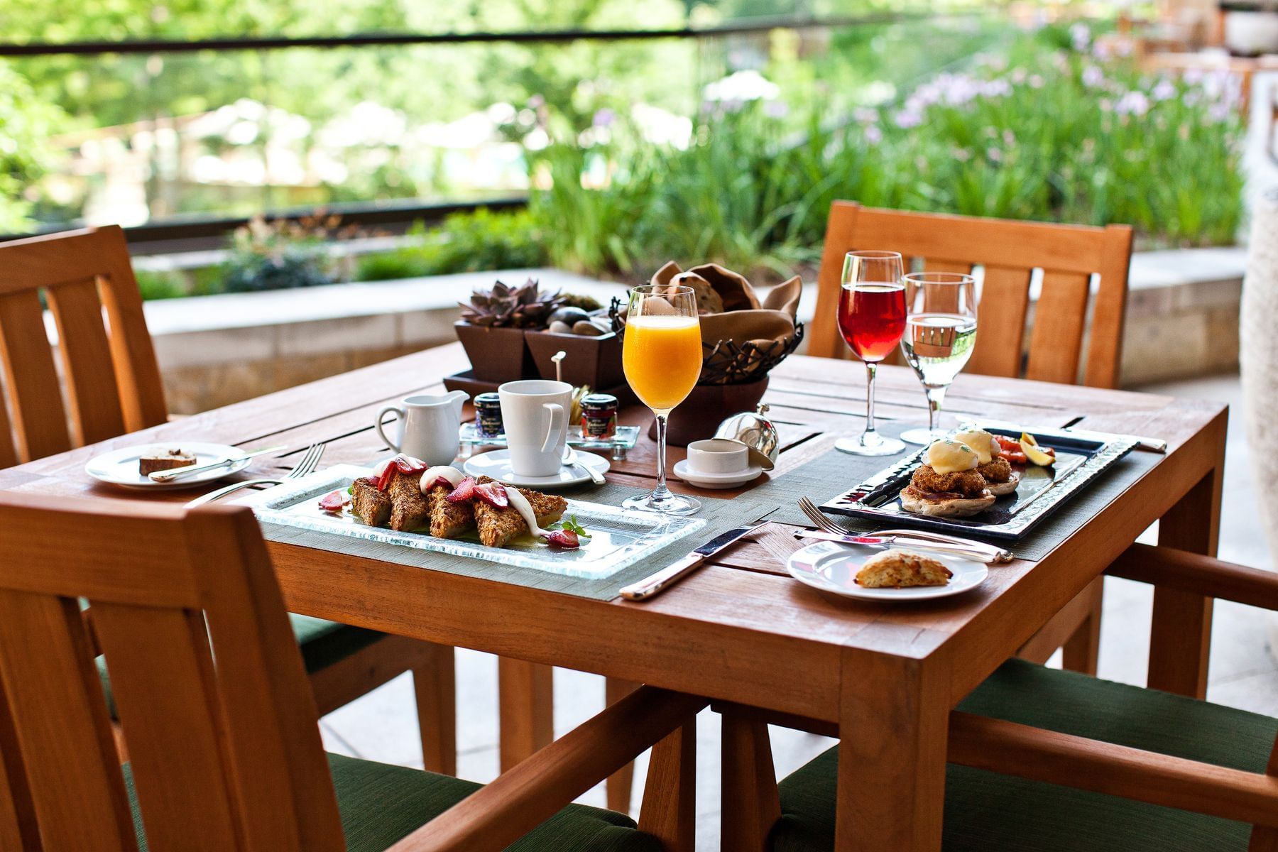 Variety of dishes & drinks served in Herons at The Umstead Hotel and Spa