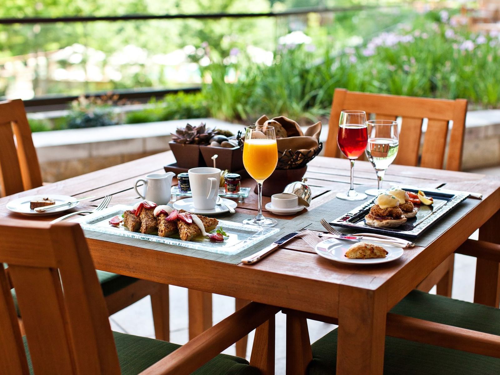 Variety of dishes & drinks served in Herons at The Umstead Hotel and Spa