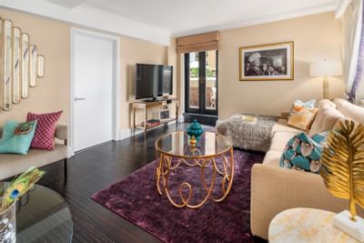 Lady Ella suite at Lexington