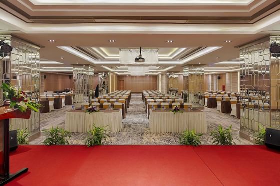 Halong Plaza Hotel_Meeting-Grand-Ballroom