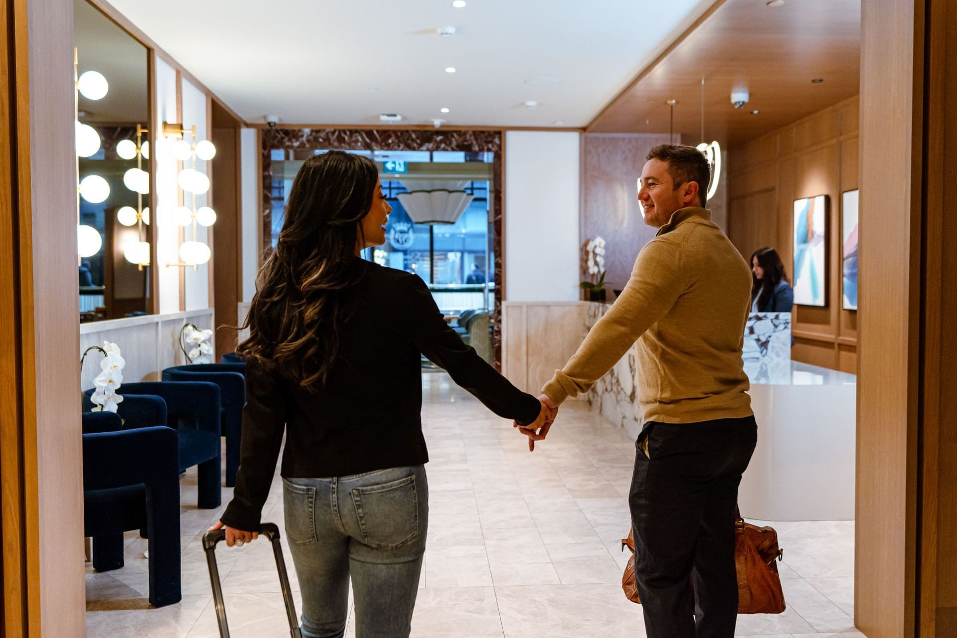 Downtown Toronto Hotel Deals - The Sutton Place Hotel Toronto