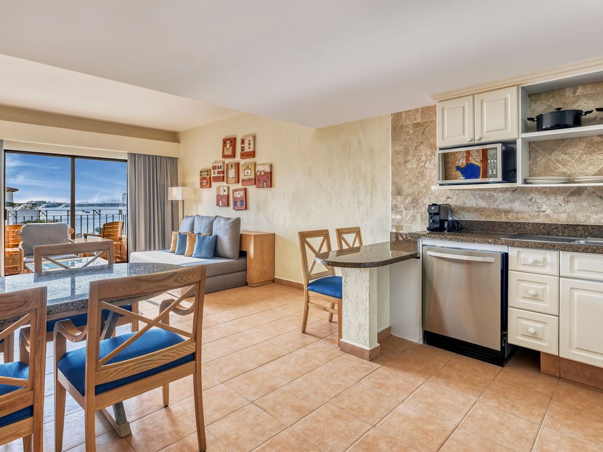 Kitchen area in Villa Master Suite at Fiesta Americana