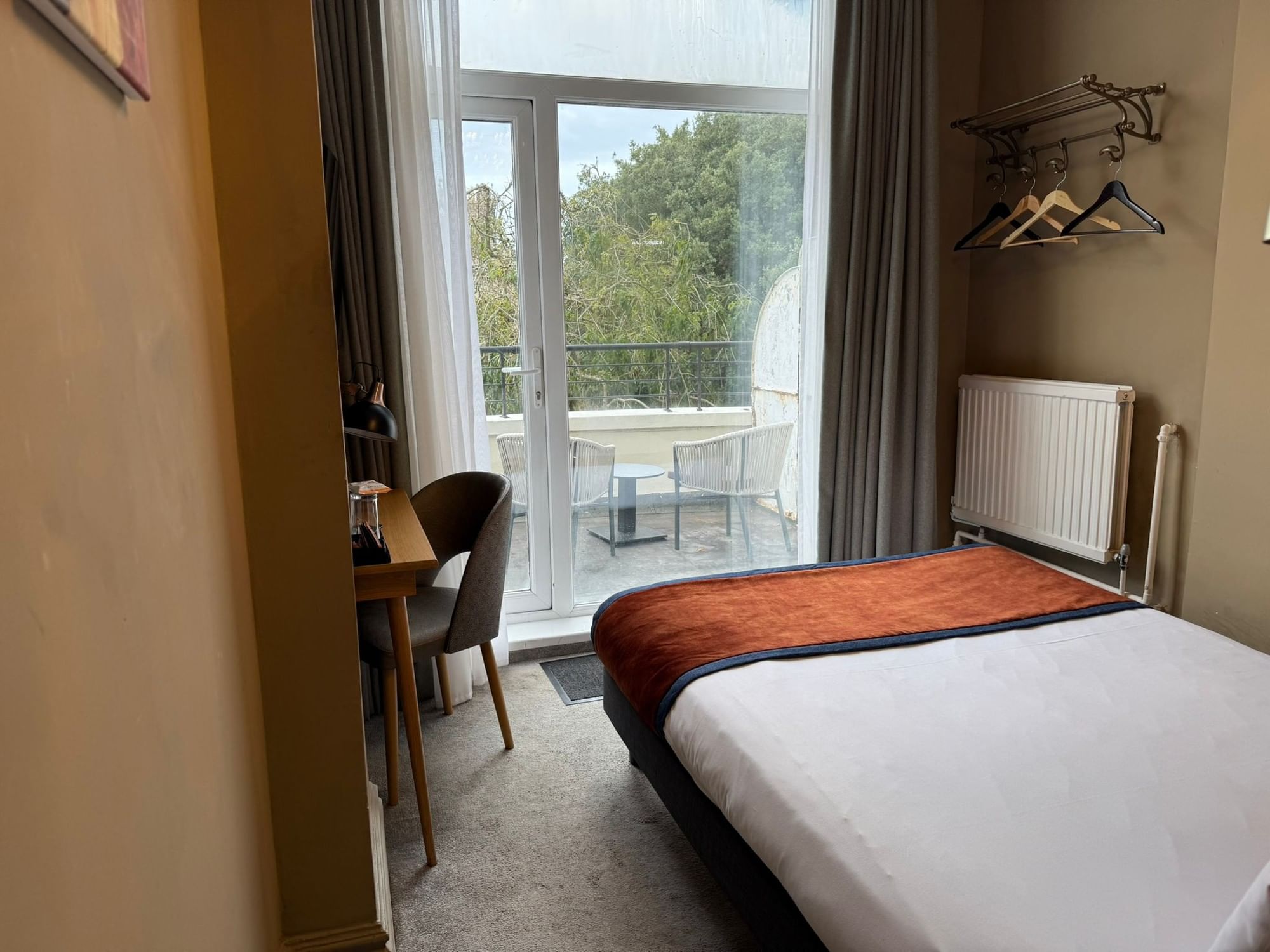 Bijou Room at The Queens Hotel & Spa