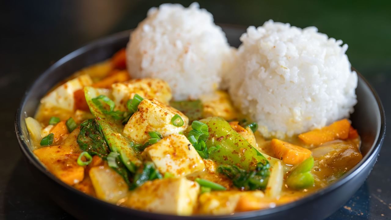 Pacific-inspired cuisine at Pasifika Grill and Bar