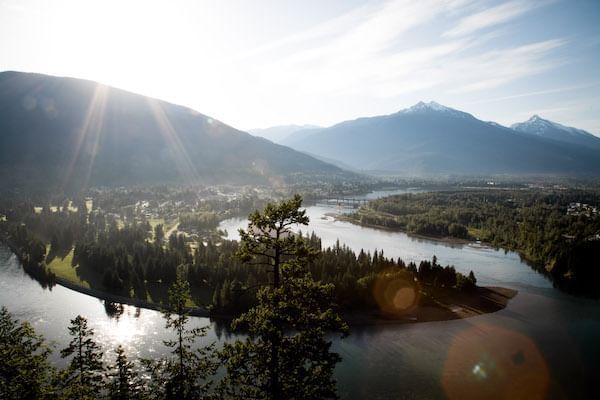 Revelstoke - Columbia River Scenic - Zoya Lynch