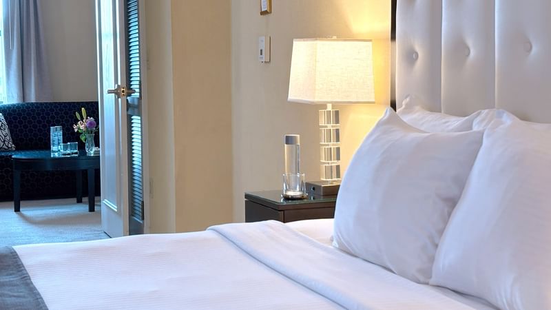 Superior suite Warwick allerton chicago