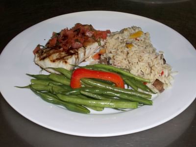 Sea bass with rice and green beans