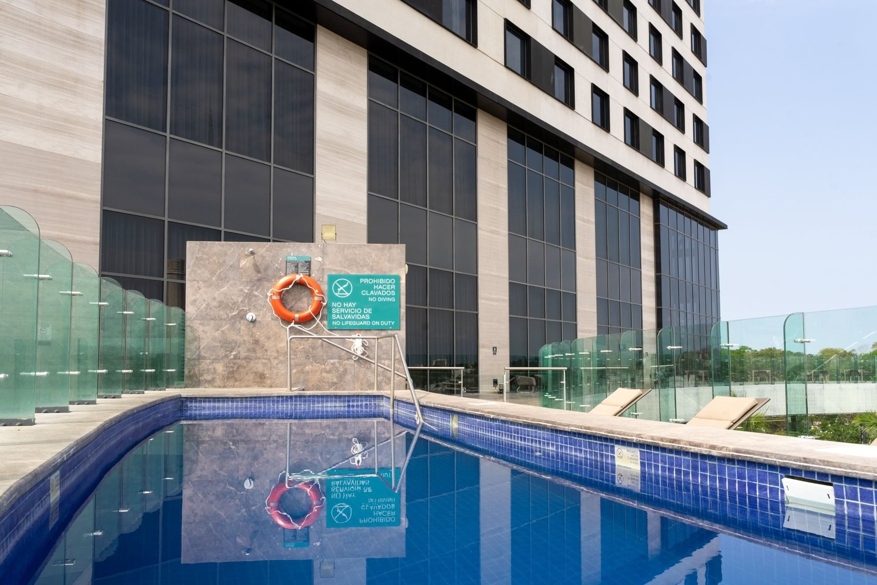 DISFRUTA TU ESTANCIA AL MÁXIMO