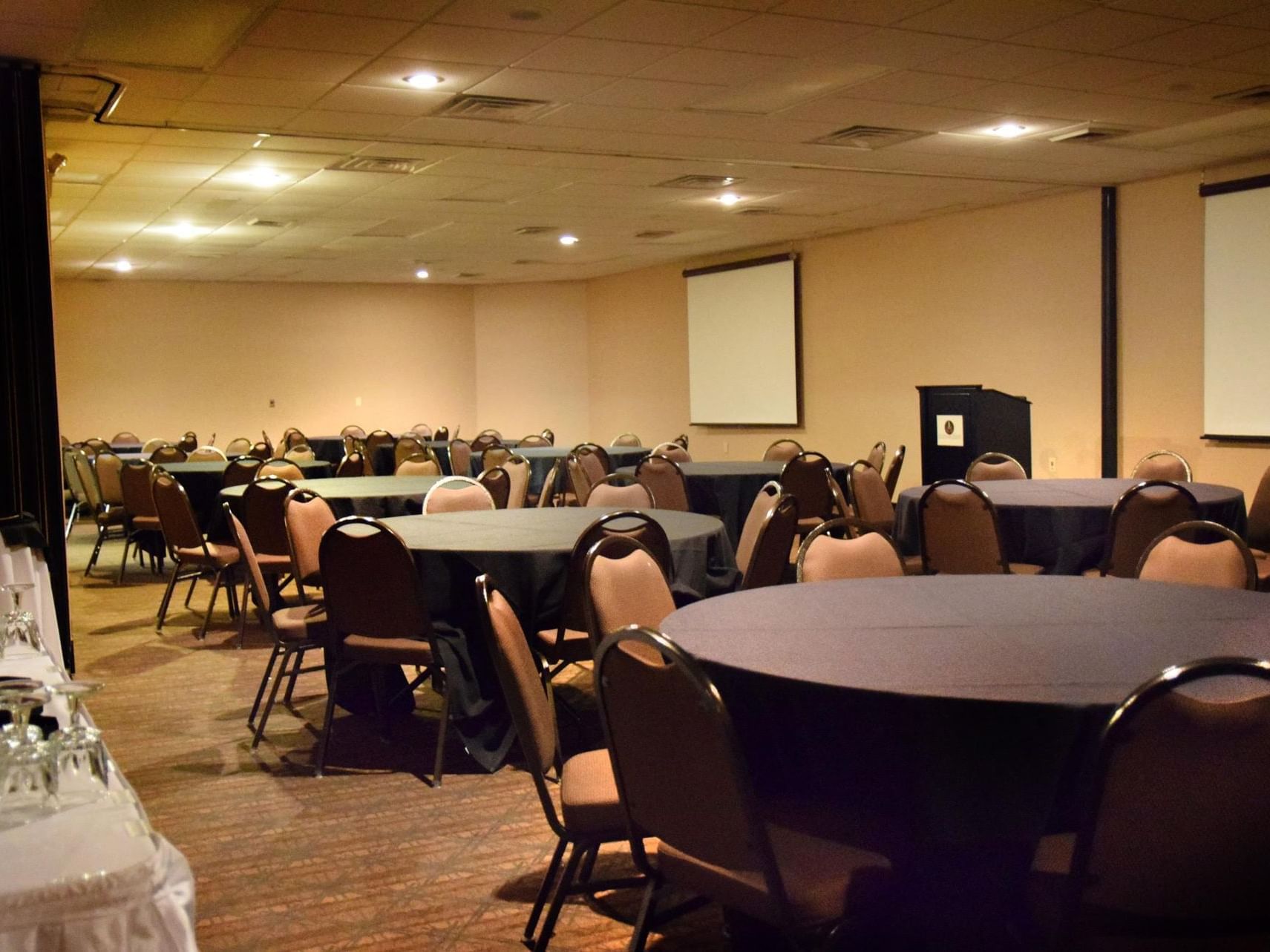 Banquet table setup in Cadillac Room at Evergreen Resort