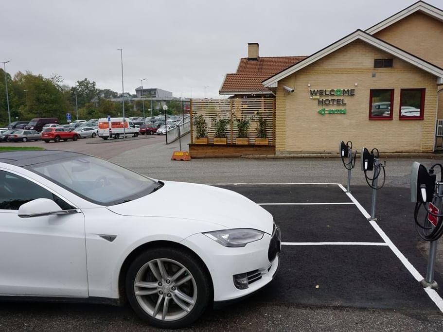 Electric Vehicle Charging at Welcome Hotel in Järfälla, Sweden