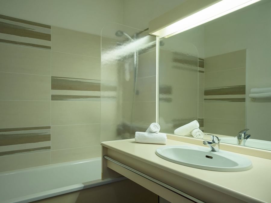 Bathroom vanity in Hotel Admiral's at The Original Hotels