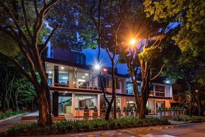 hotel asturias en barrio laureles