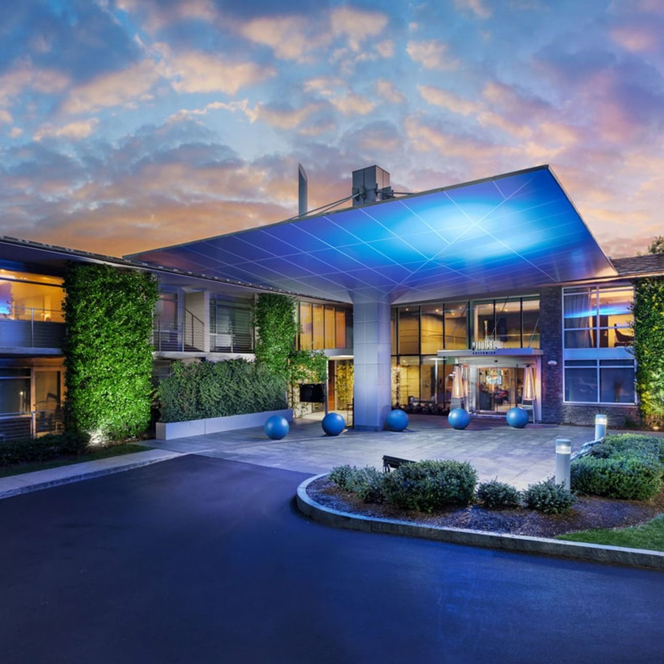 The J House Greenwich