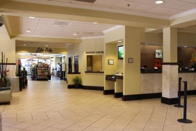 Spacious lobby area by Rosen Inn at Pointe Orlando