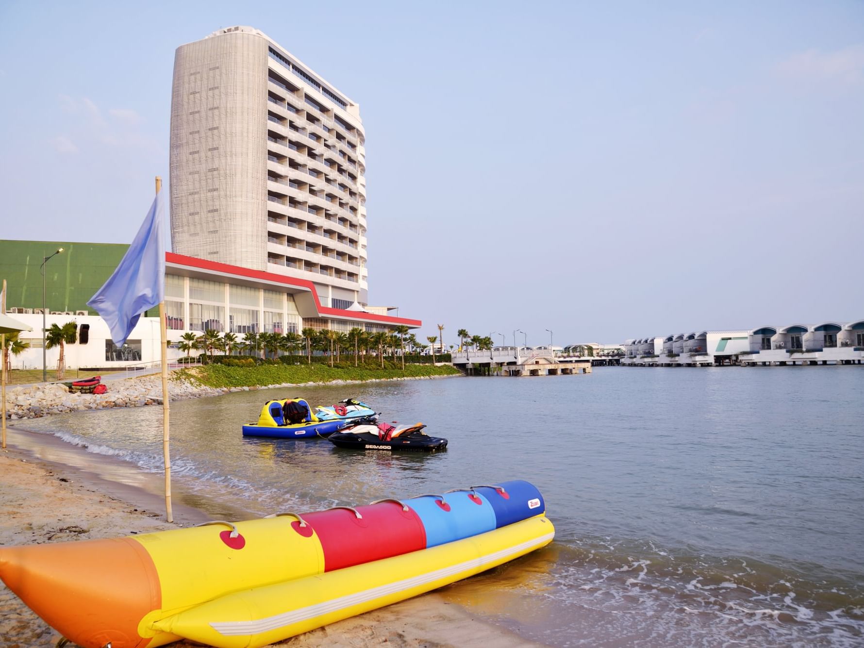 Beach at Hibiscus Walk