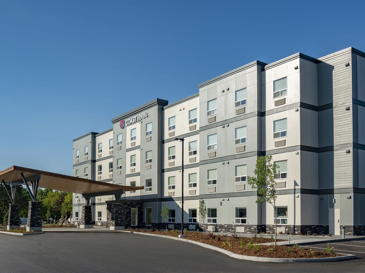 Coast Oliver Hotel - Exterior(1)