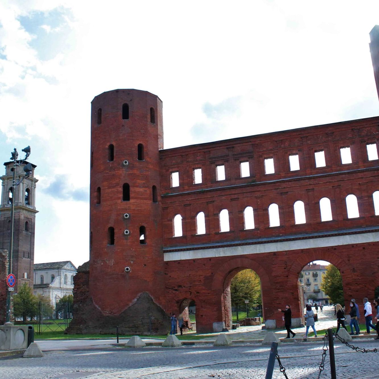 Exterior view of Palatine Gate in the city center