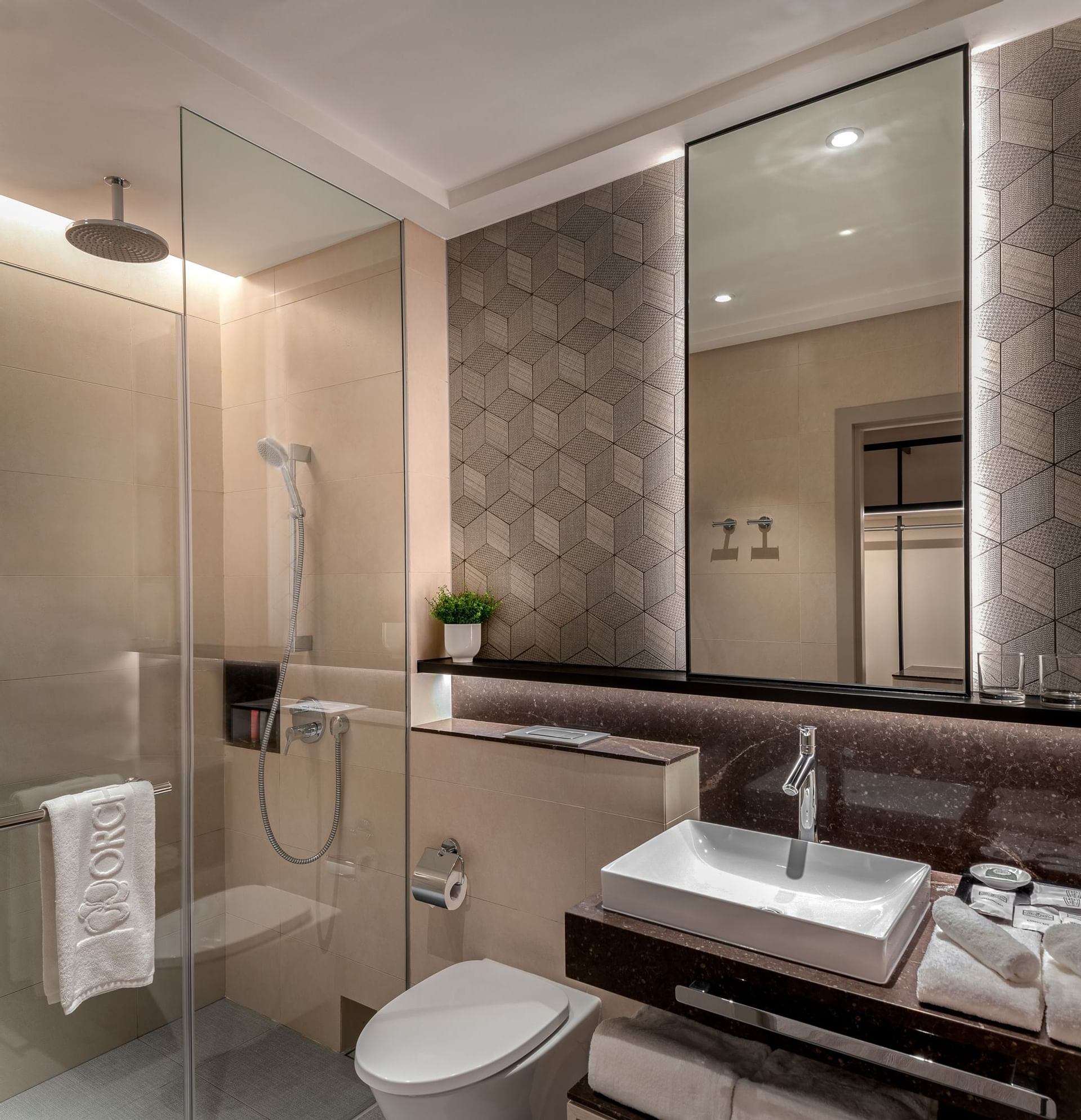 Singapore Hotel Rooms & Booking | Orchid Hotel Singapore