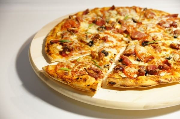 Pizza served in Pizza Hut Express at Lake Buena Vista Resort Village & Spa