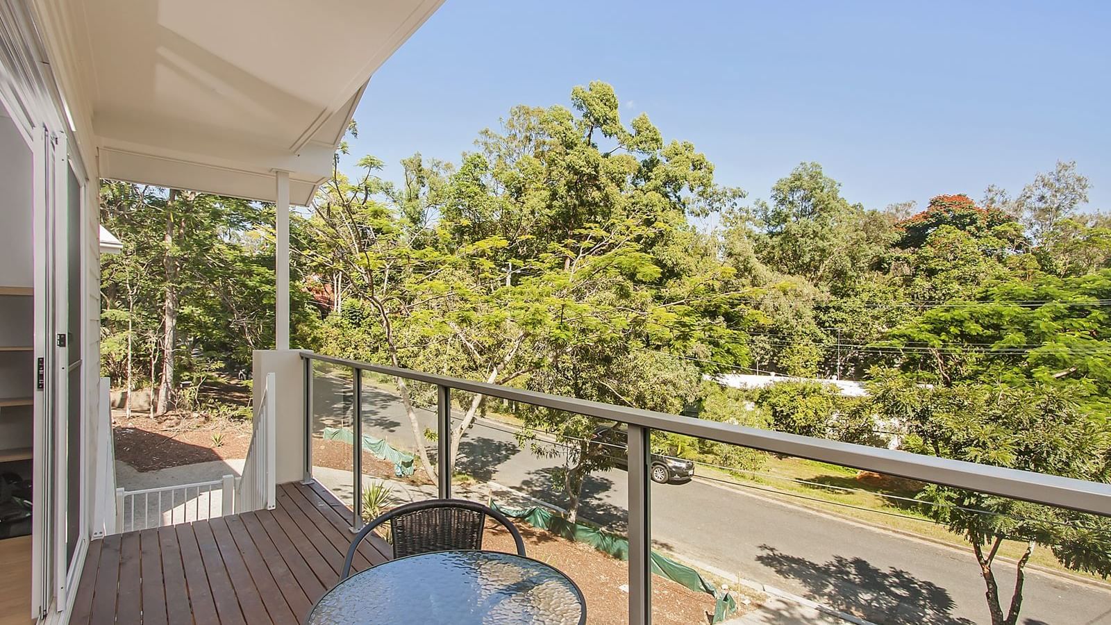 UniLodge Twelfth Avenue_UQ Accommodation Balcony