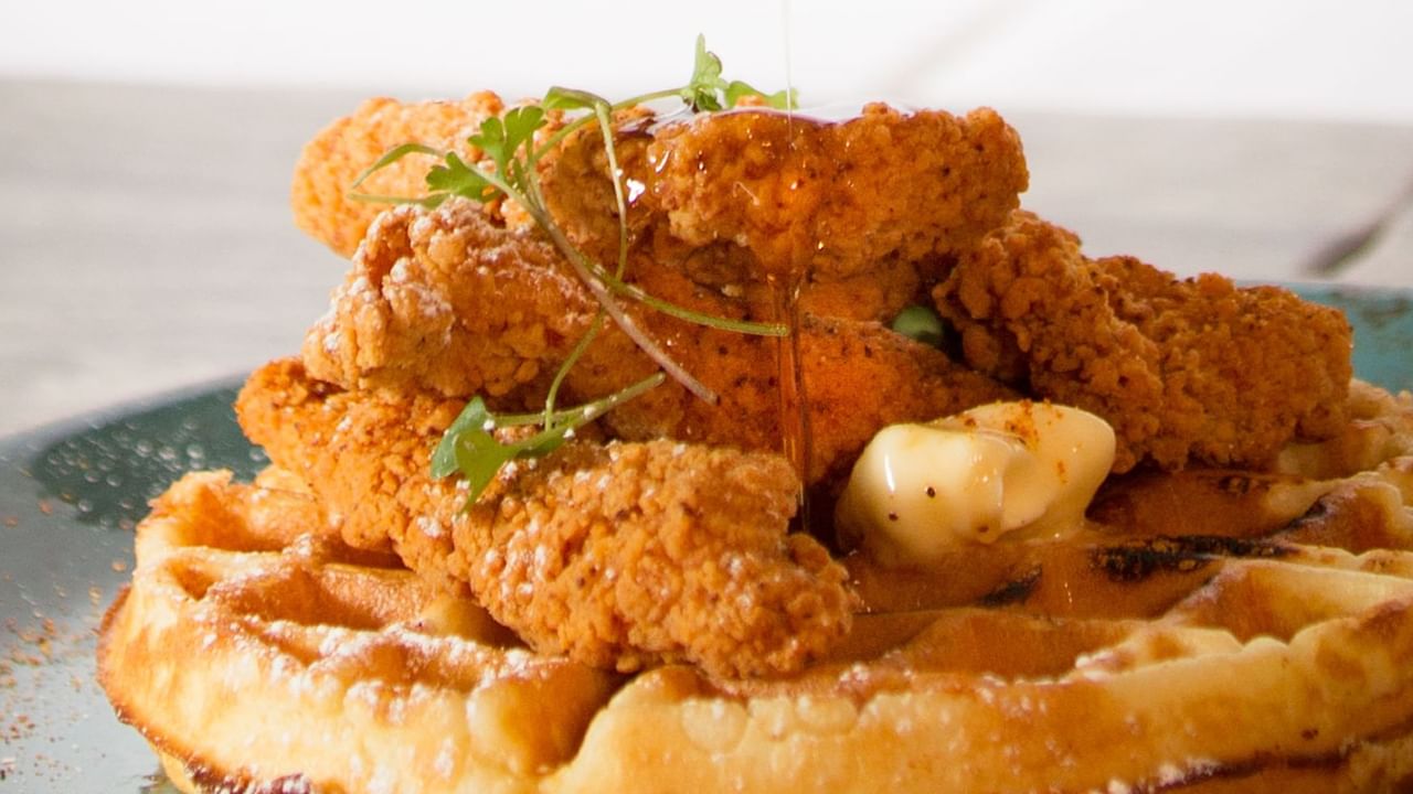 Chicken waffles