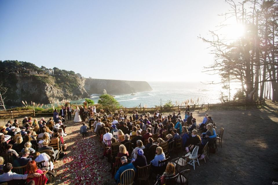 Wedding ceremony near the coastal line at Heritage House Resort