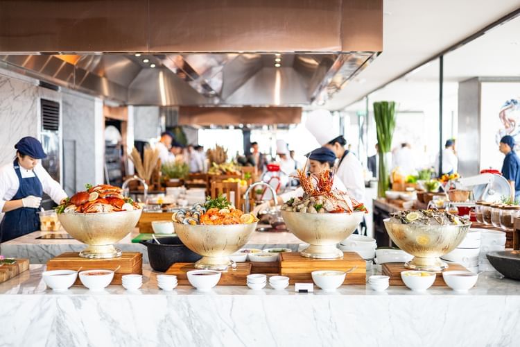 TRẢI NGHIỆM BUFFET TỐI THEO CHỦ ĐỀ TẠI PARK HYATT MỖI TỐI THỨ SÁU VỚI GIÁ HẤP DẪN