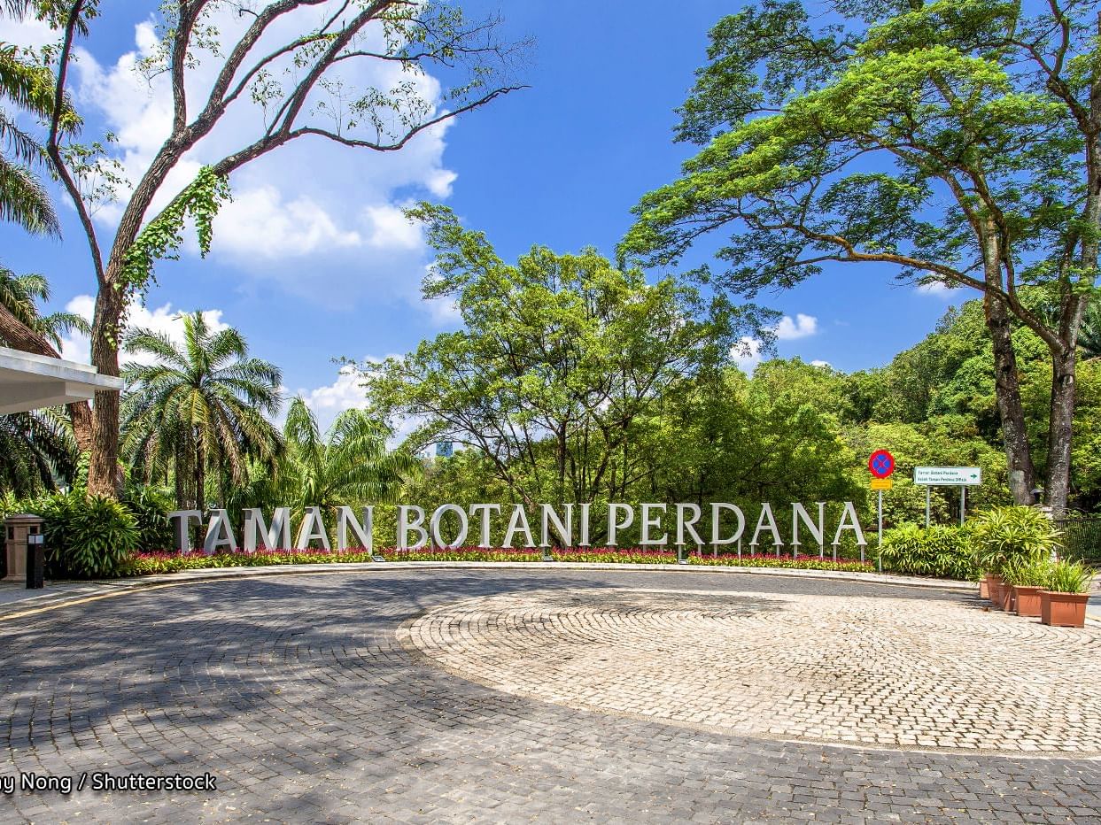Perdana Botanical Gardens near VE Hotel & Residence 