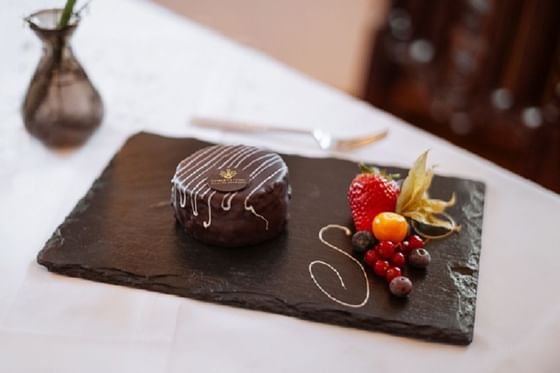 Imlauer Hotel Schloss Pichlarn cake