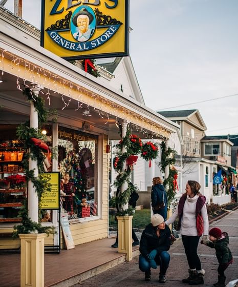 Shopping in Downtown North Conway, NH
