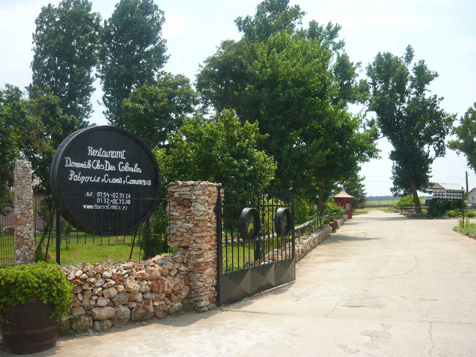 Entrance of the Clos Des Colombes near Ana Hotels Europa