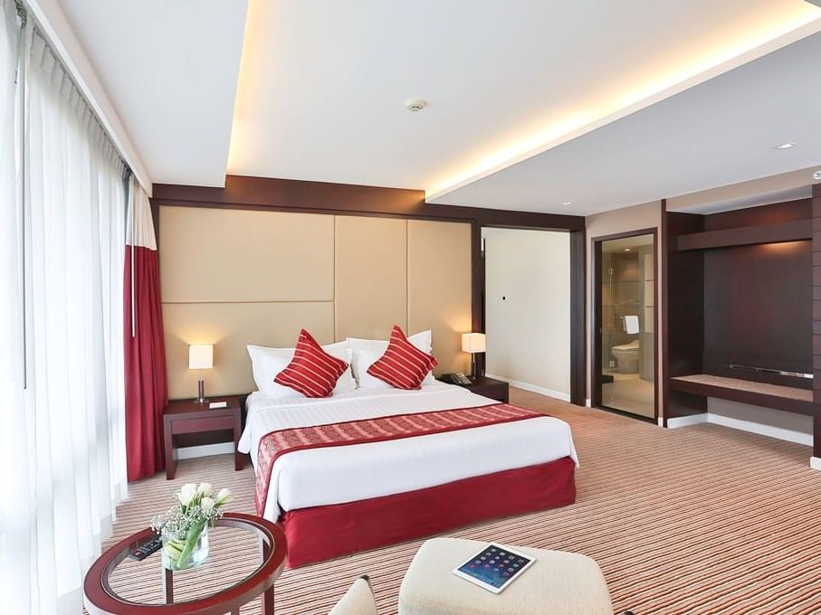 Bed & furniture in Suite at Eastin Hotel Makkasan Bangkok