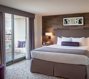Executive Suite Bedroom at Warwick Denver