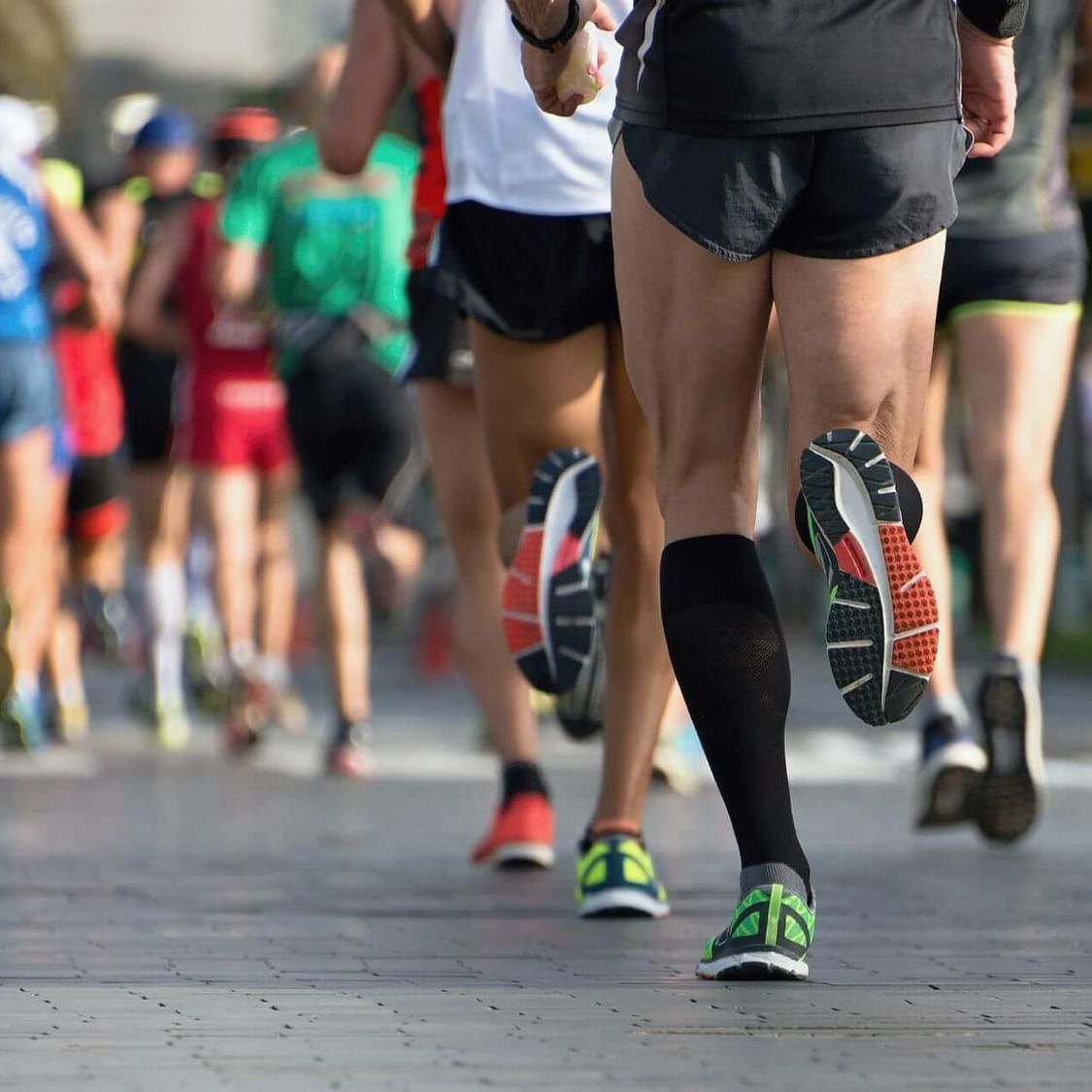 people running during marathon