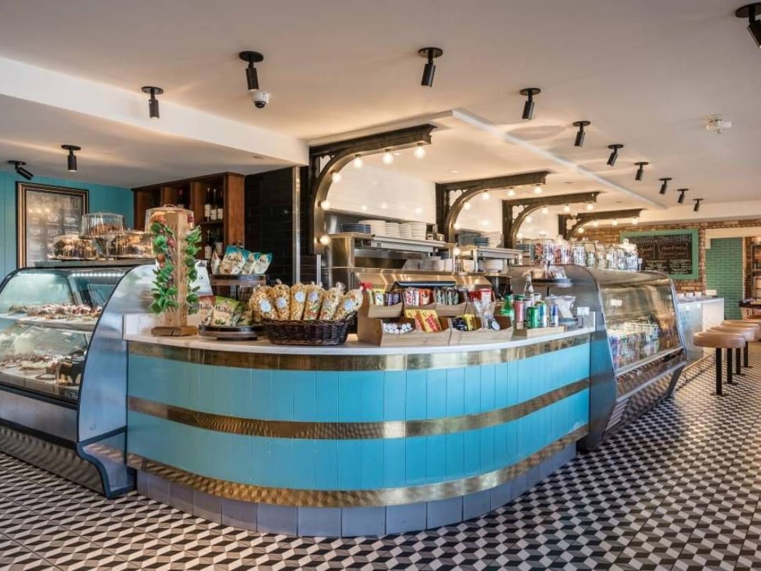 Interior of Zalman's on Woodward at Kingsley Bloomfield Hills