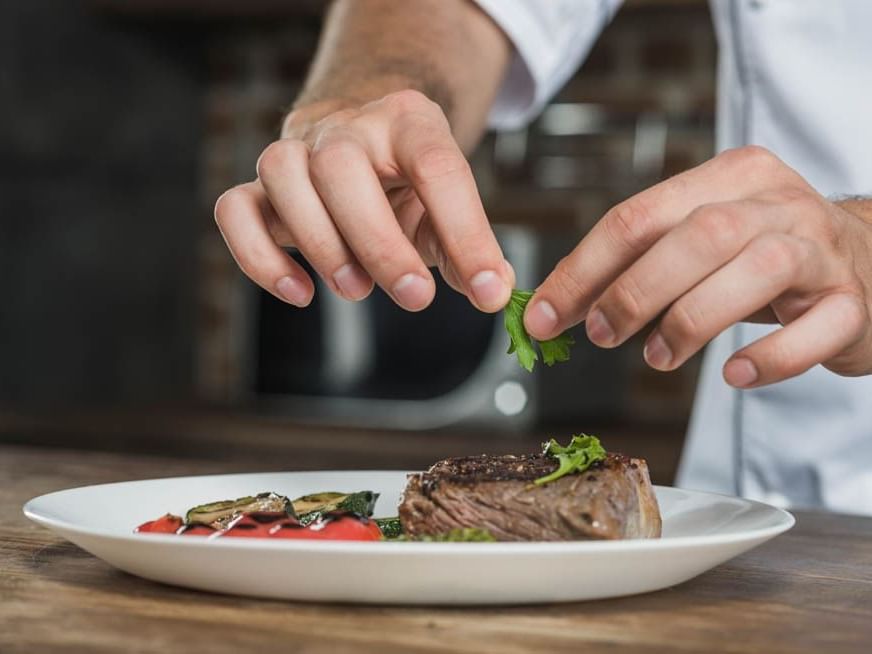 West Coast Chef School in Club Mykonos