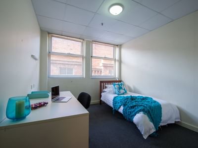 Student Living - Tobin House_4 bedroom_ Adelaide Self Contained Apartments