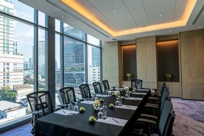 Arranged Bronze Meeting Room at Carlton Hotel Bangkok Sukhumvit