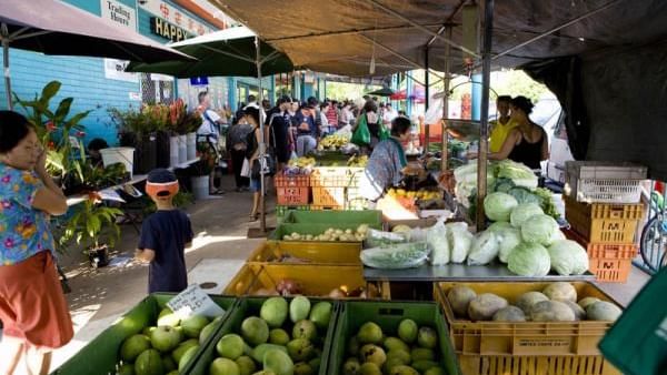 Close up on Rapid creek market at Darwin Airport Hotels