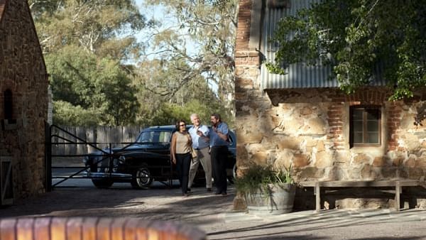 Guests on a tour near Novotel Barossa Valley